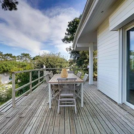 Belvedere-pyla Sur 빌라 라테스트드뷔크