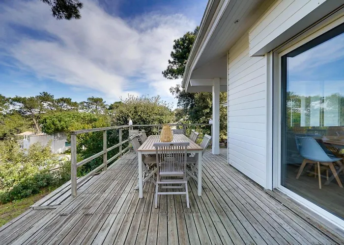 Belvedere-pyla Sur 빌라 라테스트드뷔크