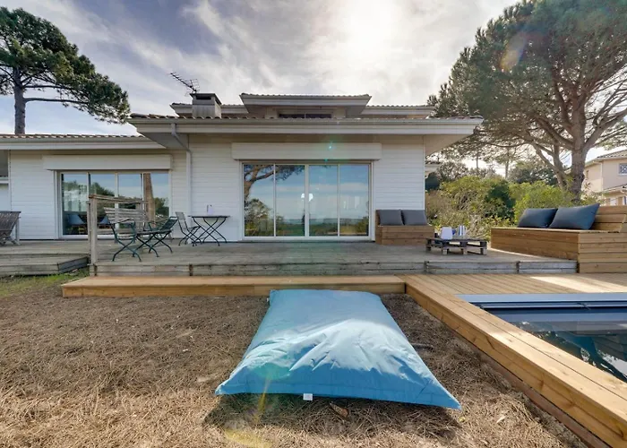 Belvedere-pyla Sur 라테스트드뷔크