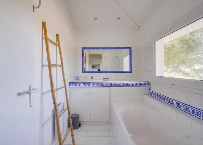 빌라 Belvedere-pyla Sur