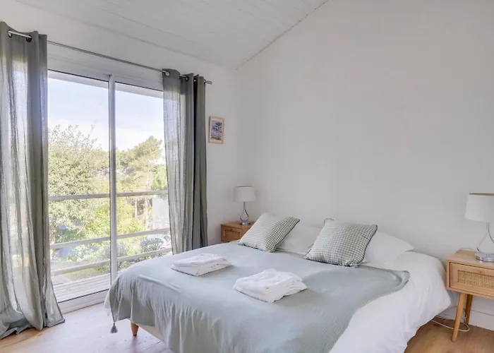 Belvedere-pyla Sur * 라테스트드뷔크